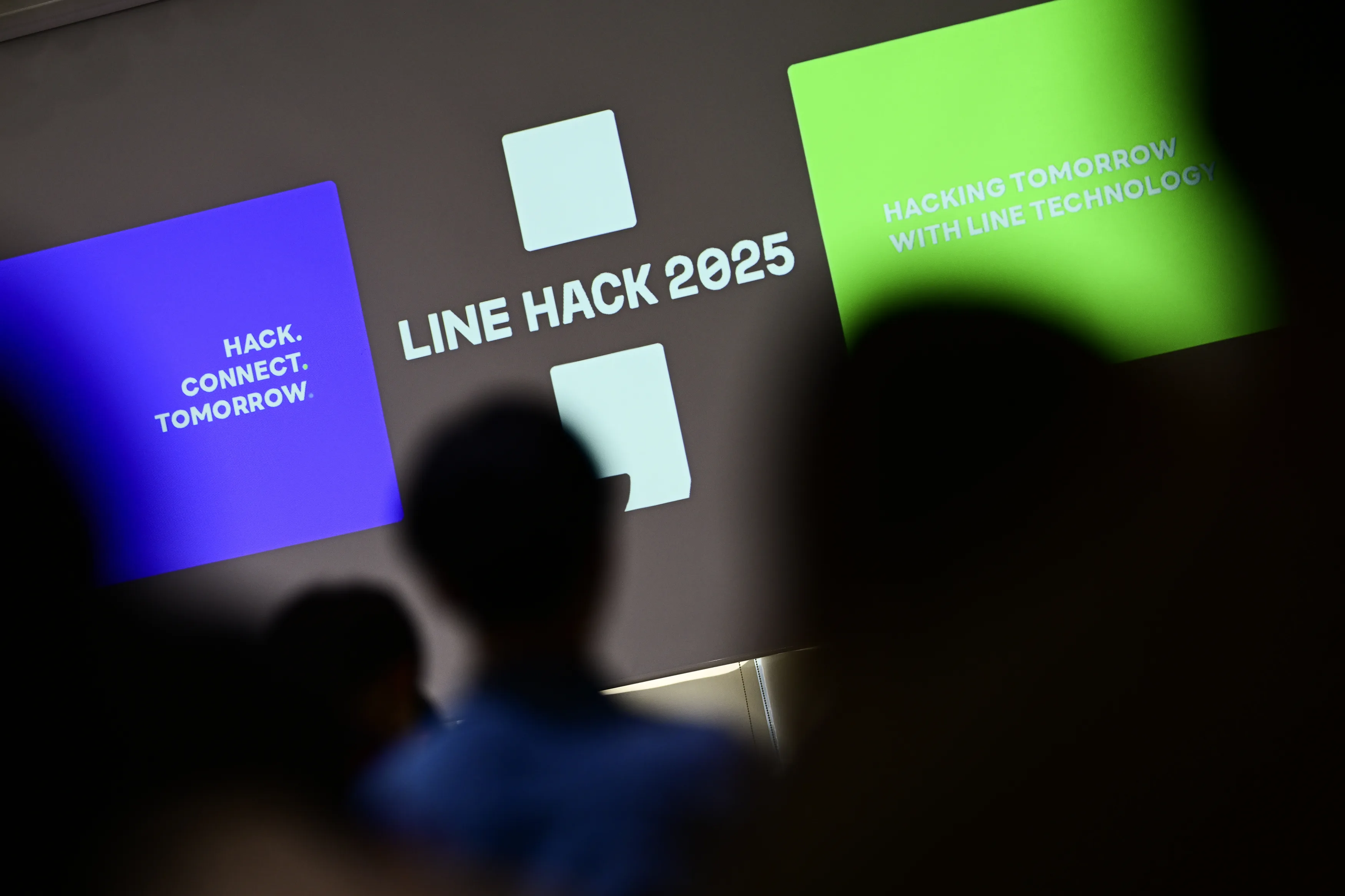 LINE HACK 2025 presentation and event environment.